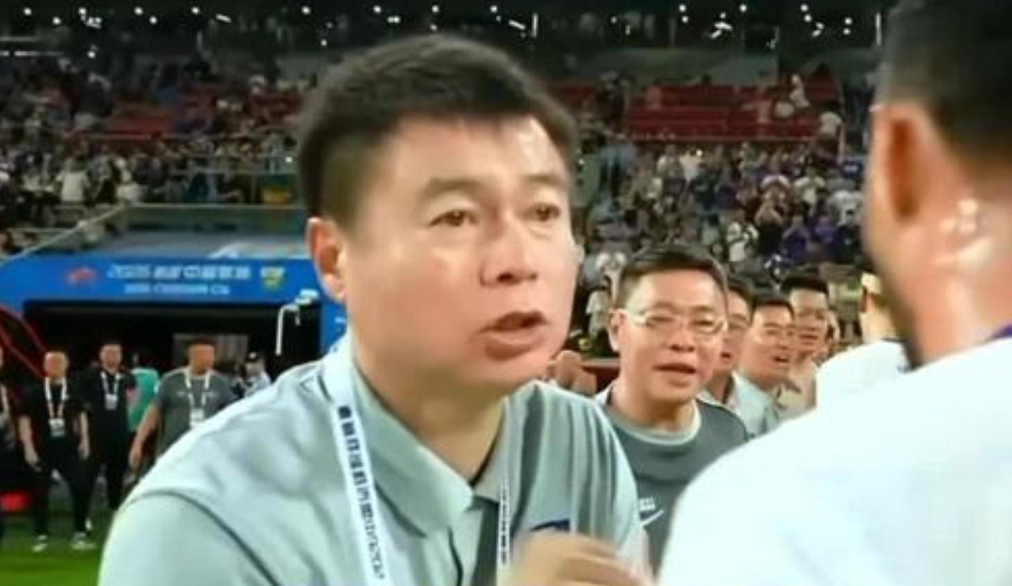 8868体育app-于根伟：领导提了很多好建议，赛前我们还专门重温了会议精神